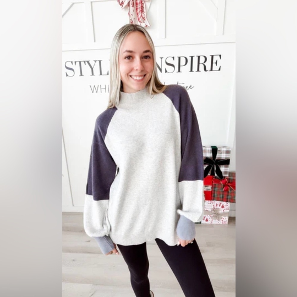 Mystree Gray and Navy Sweater